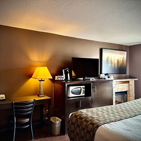 Copper River Inn Fort Frances Buitenkant foto